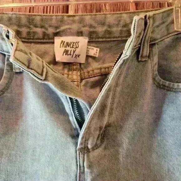 Princess Polly wide leg frayed bottom sz 2 woman's - Picture 2 of 4